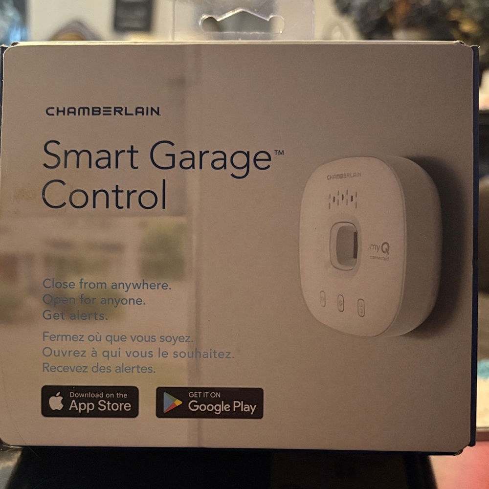 Chamberlain Smart Garage Control - White